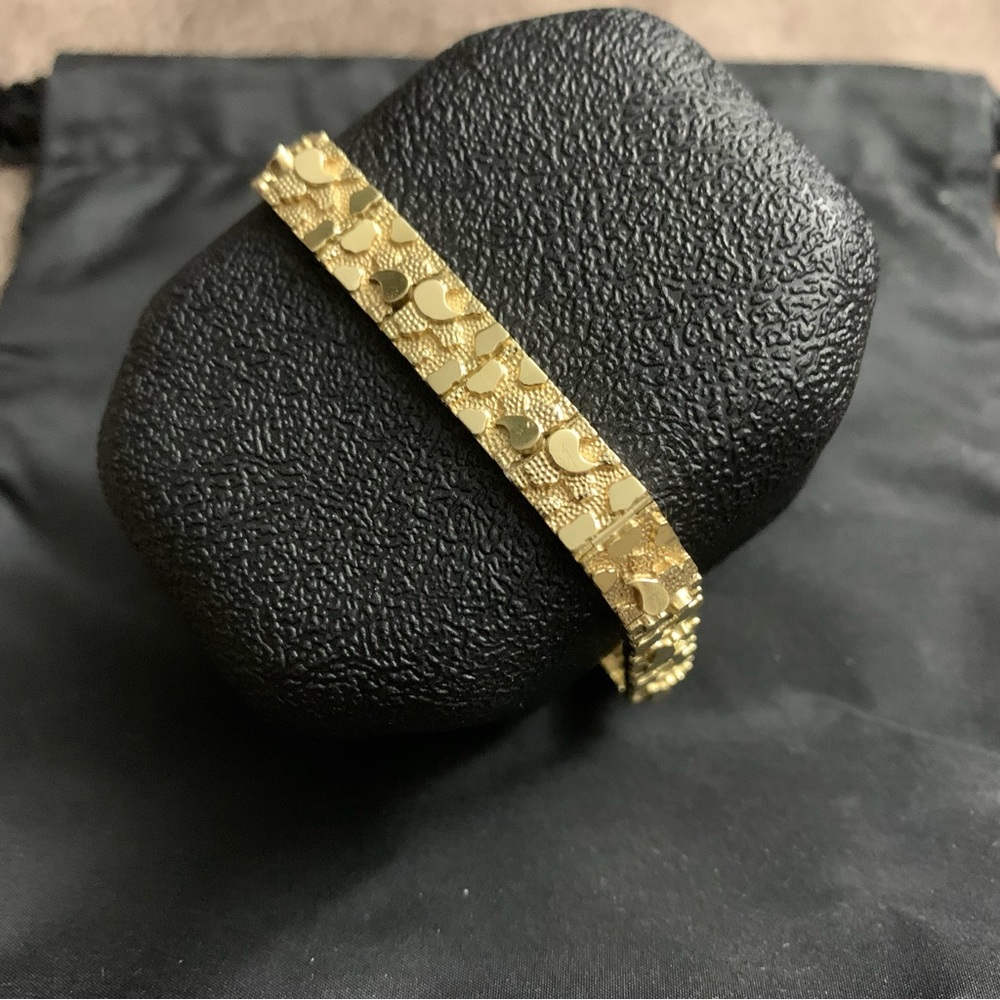14k Gold nugget bracelet